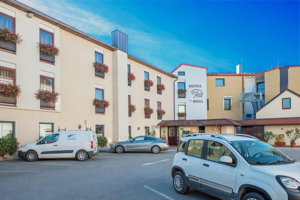 Hotel Zur Post Sankt Valentin Esterno foto